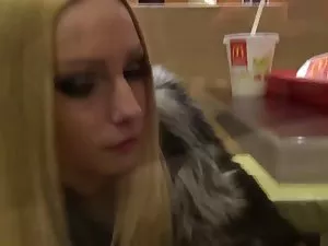 ქერა Cop, ეძებს adve ...
