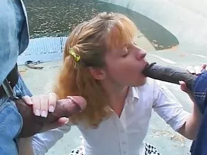 ძალიან ლამაზი busty  ...