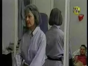 ლამაზი საცურაო ქერა  ...