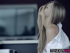 ახალგაზრდა სტუდენტი  ...