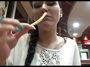 გინდა ჩემი შიშველი ქ ...